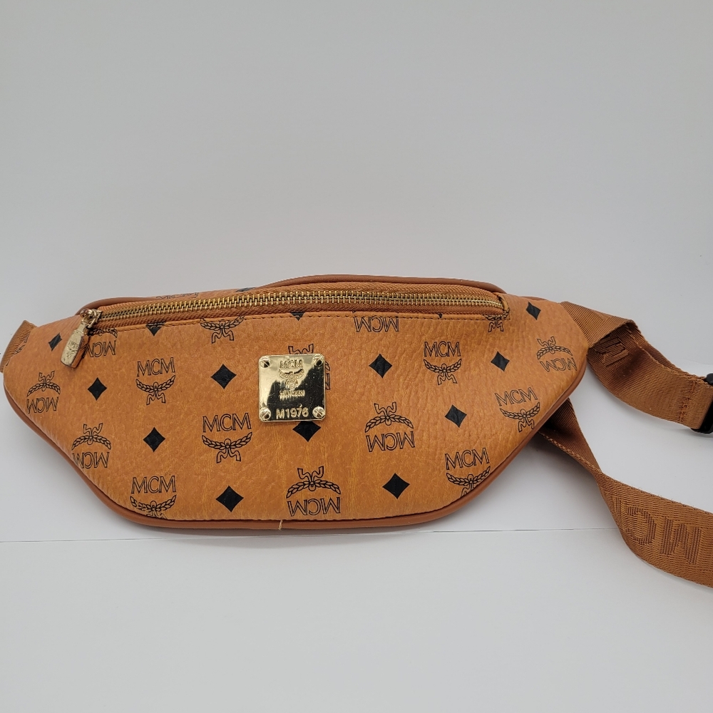 Inspired belt bag